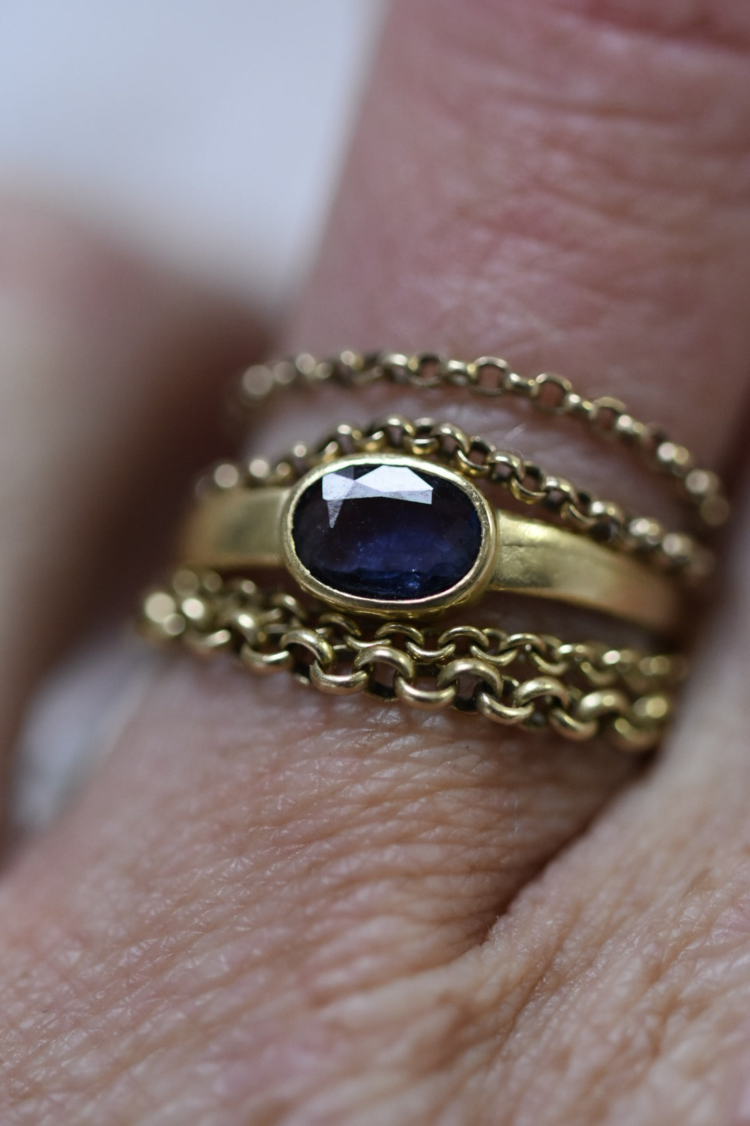 Wide continual ring